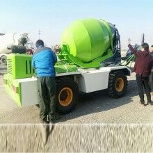 福建邵武自動(dòng)上料攪拌車 混凝土自上料攪拌車 混凝土自上料運(yùn)輸車