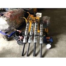 鎂石礦開(kāi)采機(jī)械設(shè)備大型劈裂棒使用方法