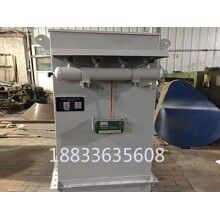 單體濾筒室內(nèi)主機除塵器價格