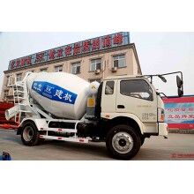 混凝土攪拌運(yùn)輸車4立方，液壓驅(qū)動(dòng)、風(fēng)冷式散熱器